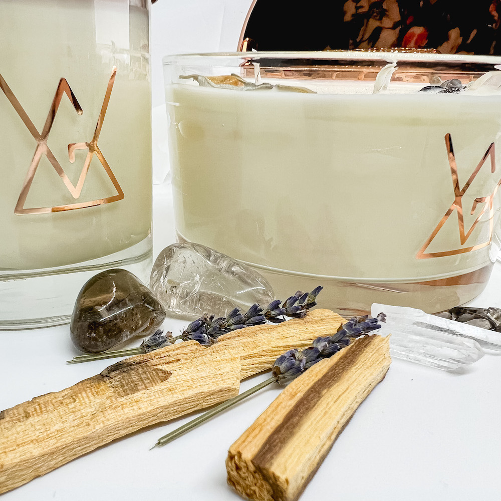 Palo Santo Meditation with Smokey & Clear Quartz Aromatherapy Candle - Image 17