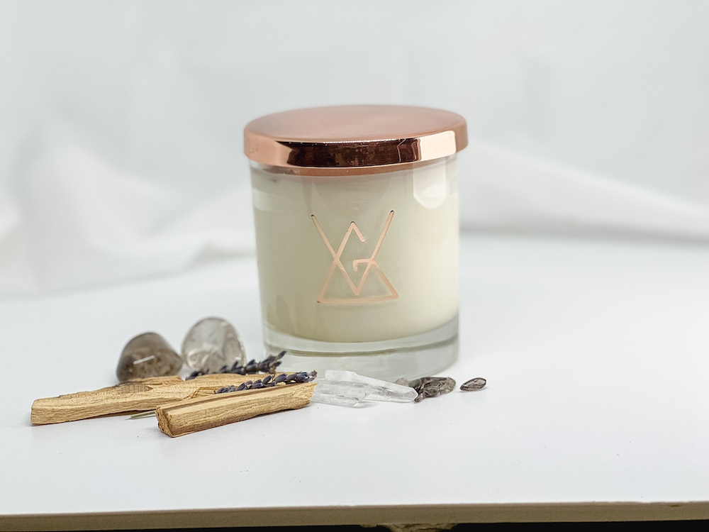 Palo Santo Meditation with Smokey & Clear Quartz Aromatherapy Candle - Image 12