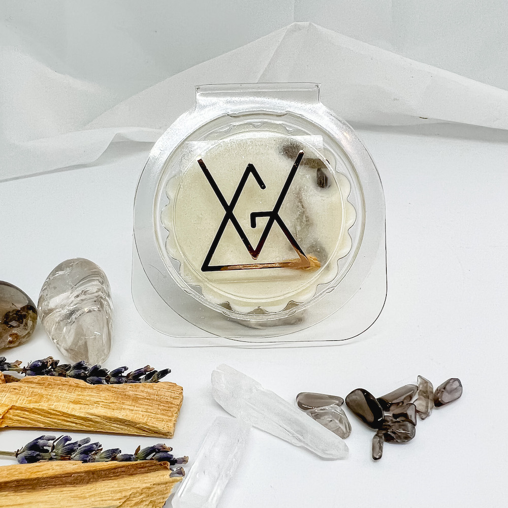 Palo Santo Meditation with Smokey & Clear Quartz Aromatherapy Candle - Image 24