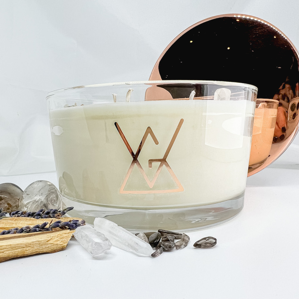Palo Santo Meditation with Smokey & Clear Quartz Aromatherapy Candle - Image 19
