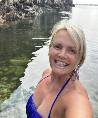 11 Minute Wonders - Meditation With Movement!