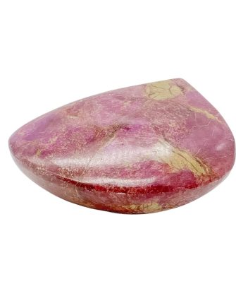 Alternative view of Stichtite in Serpentine Polished Free Form 152 g